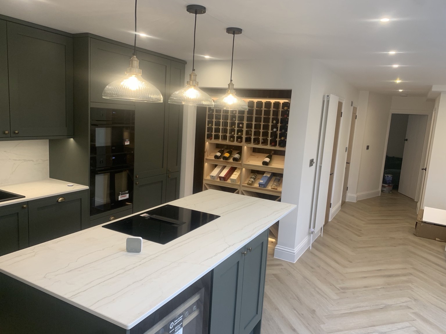 Kitchen island & joinery